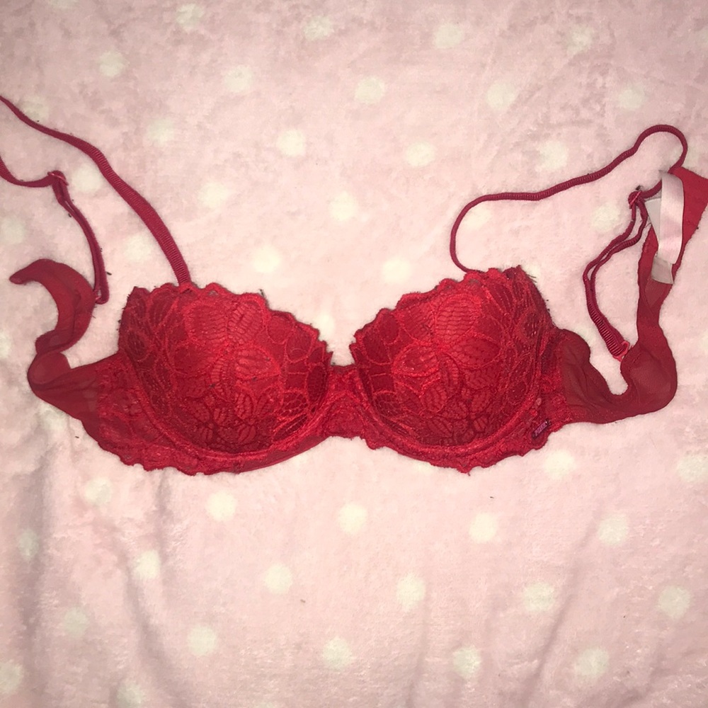 Victoria’s secret bra